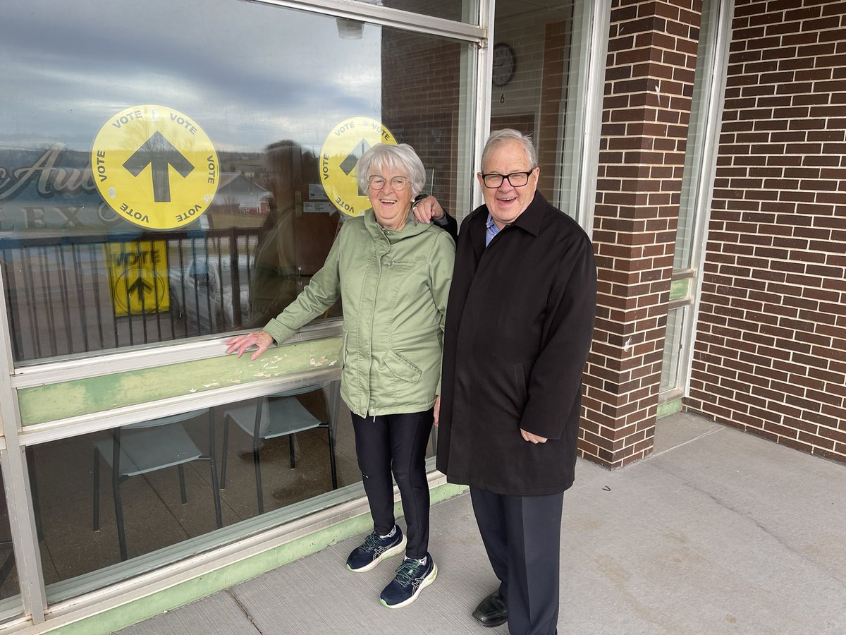 A little strange not to see my own name on the ballot this time, but a much easier choice for Frances to support our friend, Kent MacDonald! 

Please get out and vote today — Polls are open until 8:30 pm this evening.