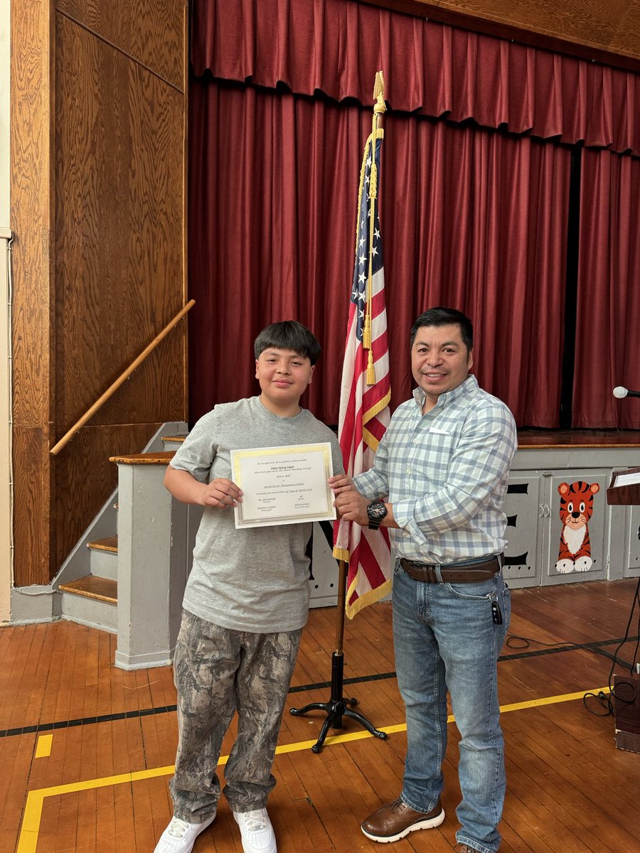 North Dover Elementary School (@north_dover) on Twitter photo Congratulations to our 6th grade honor roll recipients! #ROAR ā¦<a href="/PublicDover/">Dover Public Schools</a>ā© Congratulations to our 6th grade honor roll recipients! #ROAR ā¦<a href="/PublicDover/">Dover Public Schools</a>ā©