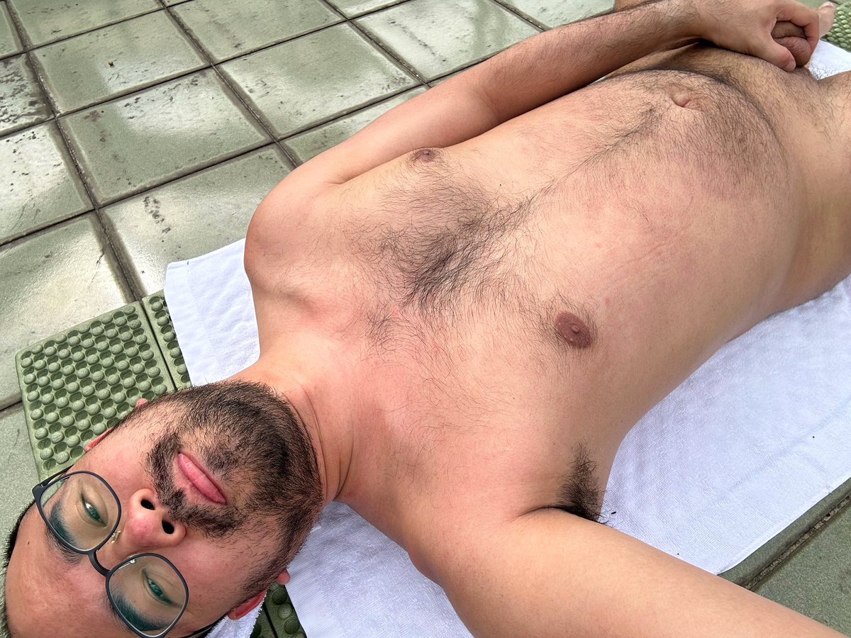 有沒有那種，太陽曬著曬著就摸起來的🫣