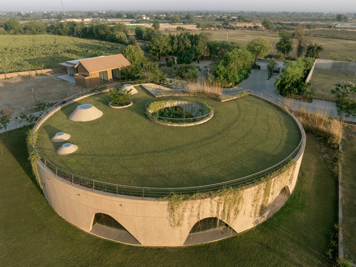 ArchDaily tweet media