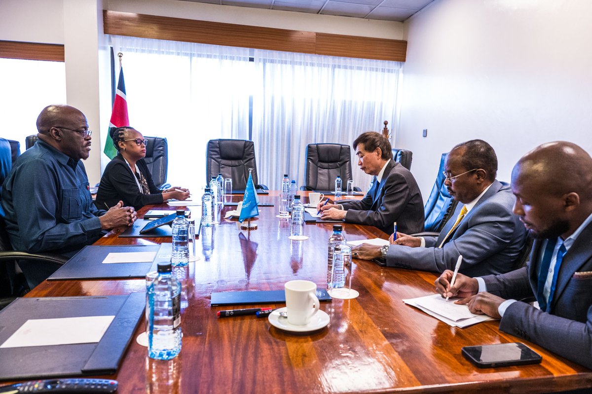 Always a pleasure to meet Dr. Sifundo Chief Moyo <a href="/Chieftainship/">Dr Sifundo Chief Moyo</a>, SG of <a href="/papuafrica/">PAN AFRICAN POSTAL UNION</a>. We discussed PAPU’s achievements in DRM, digital financial inclusion &amp; reaffirmed our shared commitment to regional cooperation, #CapacityBuilding &amp; alignment ahead of 28th #UPUCongress in #Dubai.