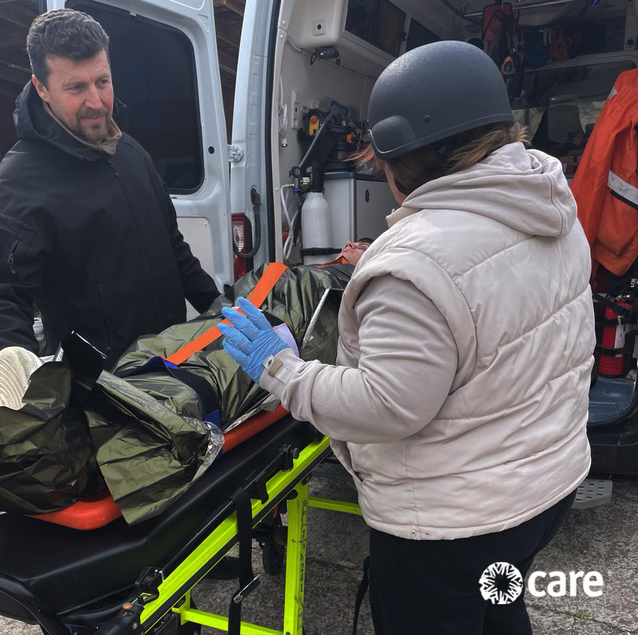 CARE Ukraine (@careukraineresp) on Twitter photo Saving lives starts with being safe.
#CARE trained frontline responders from #Kherson region in first aid and safety skills ā from bleeding control to evacuation under fire.
Supported by <a href="/DanishMFA/">Denmark MFA š©š°</a> š©š°.
Duty of care is essential. #Ukraine #humanitarian Saving lives starts with being safe.
#CARE trained frontline responders from #Kherson region in first aid and safety skills ā from bleeding control to evacuation under fire.
Supported by <a href="/DanishMFA/">Denmark MFA š©š°</a> š©š°.
Duty of care is essential. #Ukraine #humanitarian