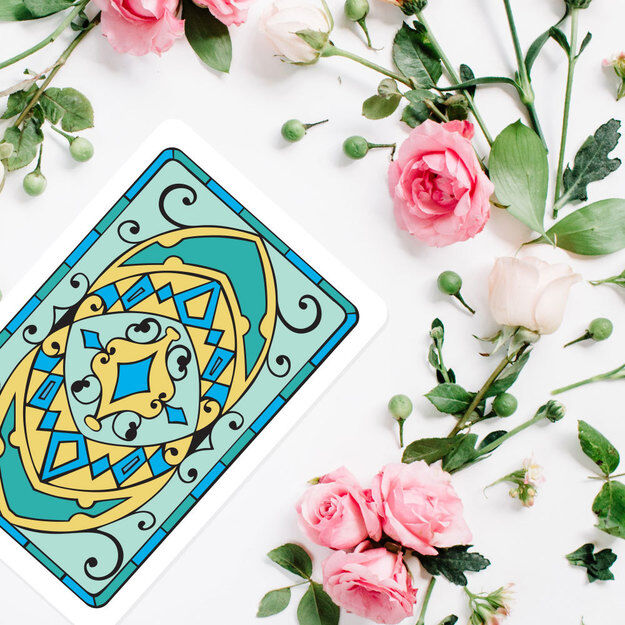 Tarot.com tweet media