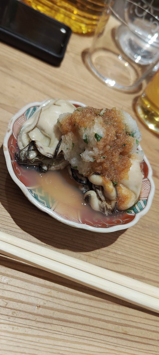 alphonseVSzero's tweet photo. 京都市にある超予約困難店の「食堂えびちゃん」にお伺いできました👏
本当に全てが美味しいし、大将のパフォーマンスにトークにと全てが最高でした❗️
大将、ごちそうさまでした。
次回も是非すぐにでもお伺いしたい名店です❗️

#食堂えびちゃん 
#京都
#京都河原町
#京都グルメ
#予約困難店 https://t.co/oXKPWsembx