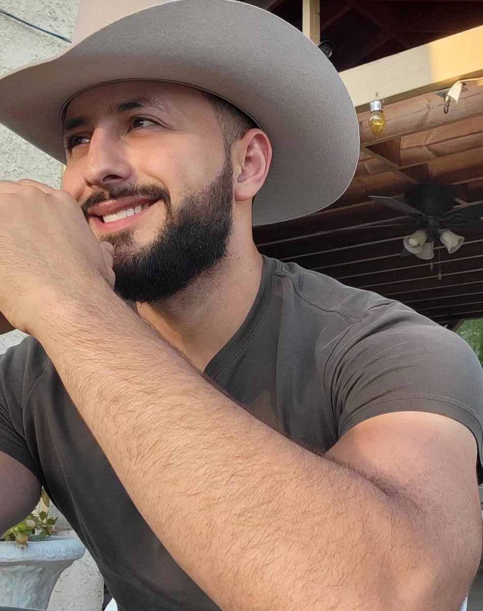 Vaqueros y botas (@cwbyboot1) on Twitter photo 