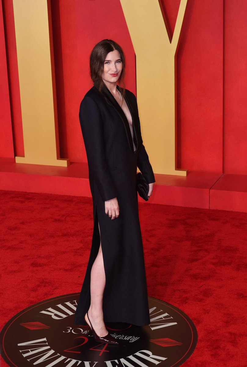 im here for her if she needs oral support i mean oral support i mean moral support