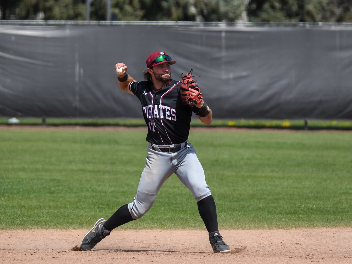 Central Washington University vs Whitworth #ReignCrimson #GNACBaseball #D2Baseball #NCAABaseball #D2BSB #SportsPhotography