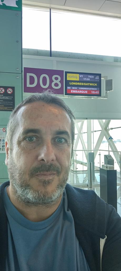 PereMartra's tweet image. In the middle of the biggest blackout of the century in Spain! On my way to STAC 2025 to talk about LLM optimization.
#LargeLanguageModels #Stac2025