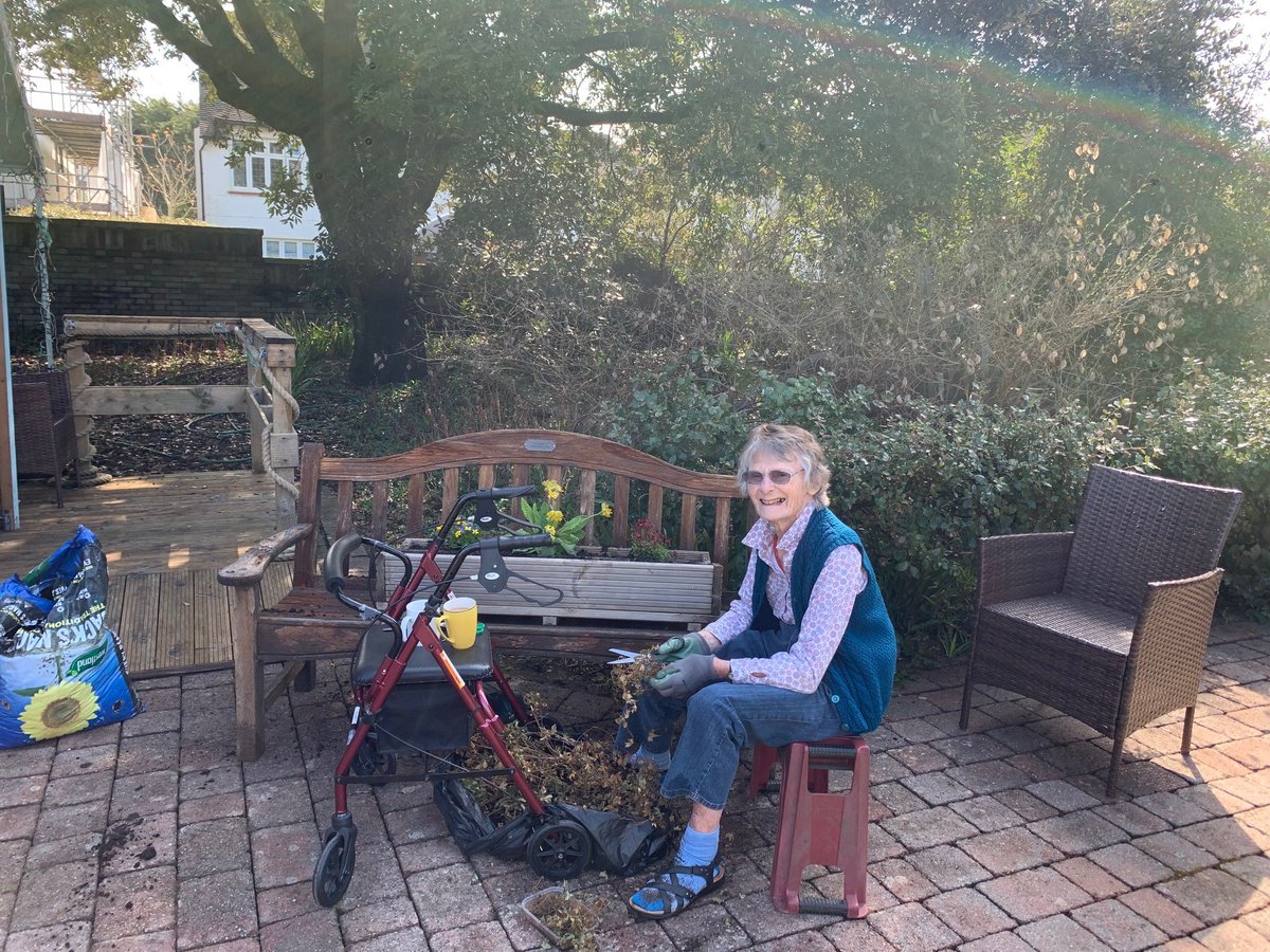 thermbi's tweet image. With sunny days ahead, our residents are enjoying outdoors activities whether it is #gardening at Barford Court, in #Hove, or giving #gnomes a home at Prince George Duke of Kent Court, in #Chislehurst. π»π·πͺ»