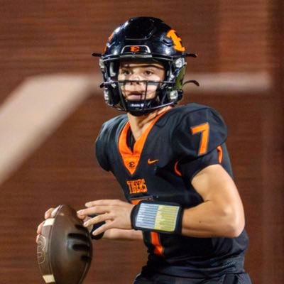 5StarScouting™ (@5starscouting) on Twitter photo 2026 3 ⭐️ QB
Taylor Hasselbeck
<a href="/EnsworthFB/">Ensworth Football</a> (TN.)
6-2/185 🎓 4.0 GPA
•2 sport athlete
<a href="/Hasselbeck2026/">Taylor Hasselbeck</a>
hudl.com/video/3/131112… 2026 3 ⭐️ QB
Taylor Hasselbeck
<a href="/EnsworthFB/">Ensworth Football</a> (TN.)
6-2/185 🎓 4.0 GPA
•2 sport athlete
<a href="/Hasselbeck2026/">Taylor Hasselbeck</a>
hudl.com/video/3/131112…