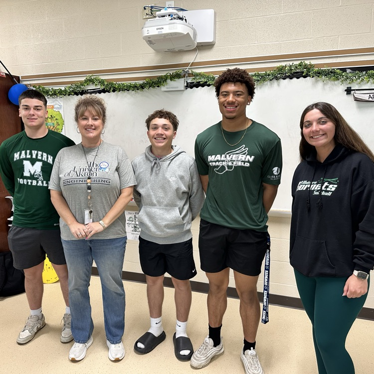 MrScott_Minerva's tweet photo. Happy #MalvernPride Birthday(4/27) to Mrs. Jones!! Thank you for being so Amazing! https://t.co/Y7oLa9Of52