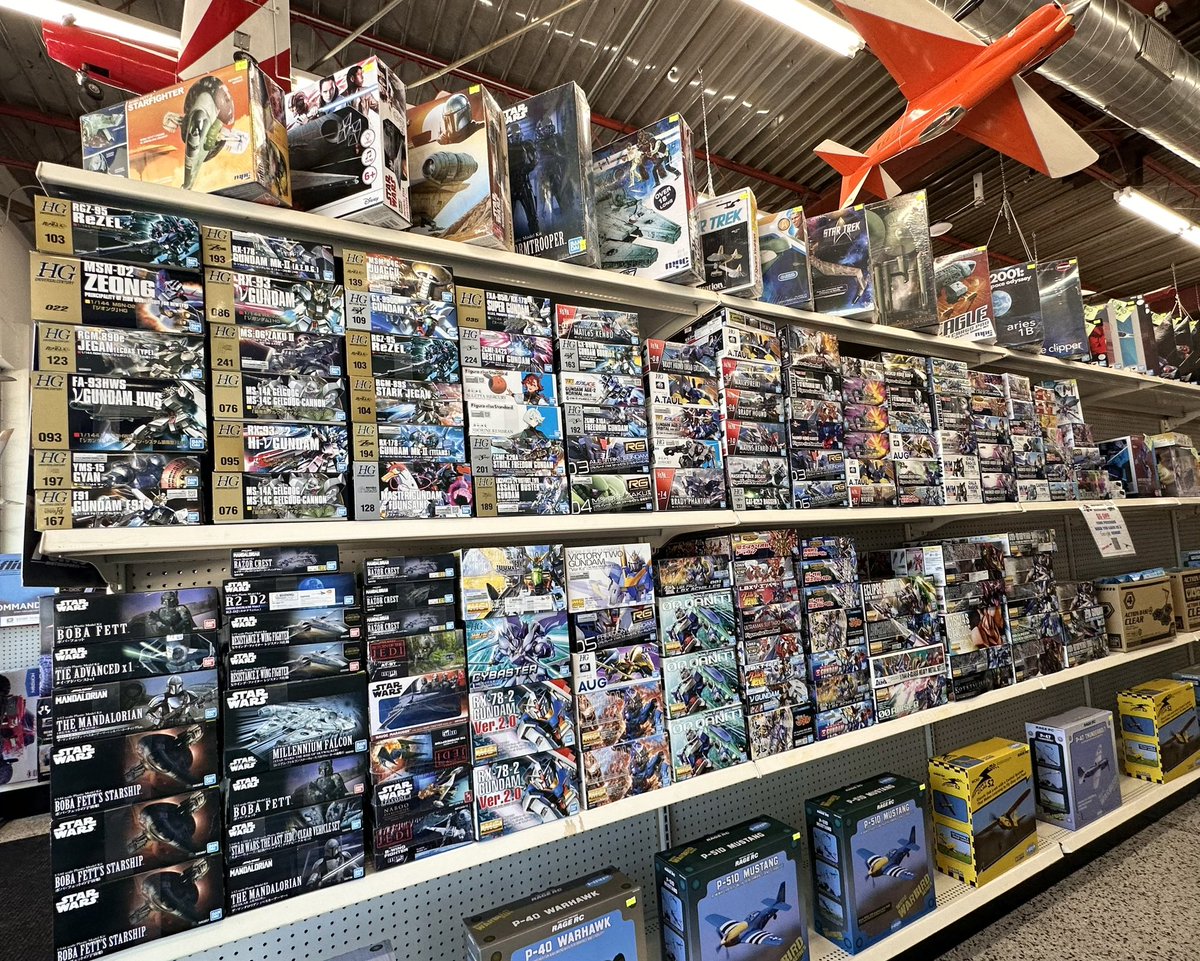 Happy Monday! 
Come shop our selection of Gundam model kits.