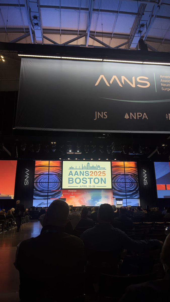 __DestinyGreen's tweet image. Thankful for the opportunity to connect and learn from fellow students and mentors in neurosurgery at the @AANSNeuro Annual Meeting!!
#AANS2025 #neuro #neurosurgery #neurotwitter