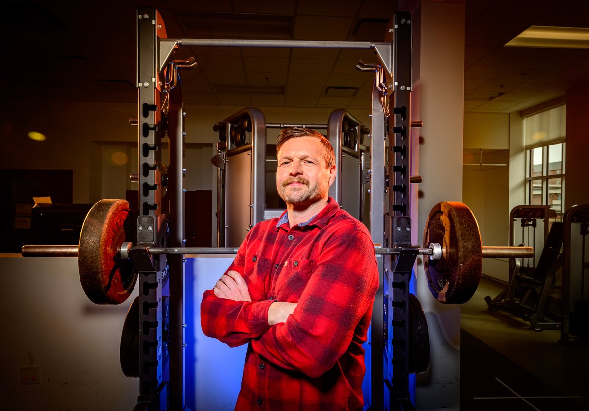 U of I News Bureau (@newsatillinois) on Twitter photo A new study led by <a href="/IlliniHealthKin/">Department of Health & Kinesiology - HK @ Illinois</a> professor Nicholas Burd finds that vegan and omnivorous diets support muscle building equally well after weight training, challenging the belief that animal protein is superior. ▶️ bit.ly/44HCDTS A new study led by <a href="/IlliniHealthKin/">Department of Health & Kinesiology - HK @ Illinois</a> professor Nicholas Burd finds that vegan and omnivorous diets support muscle building equally well after weight training, challenging the belief that animal protein is superior. ▶️ bit.ly/44HCDTS