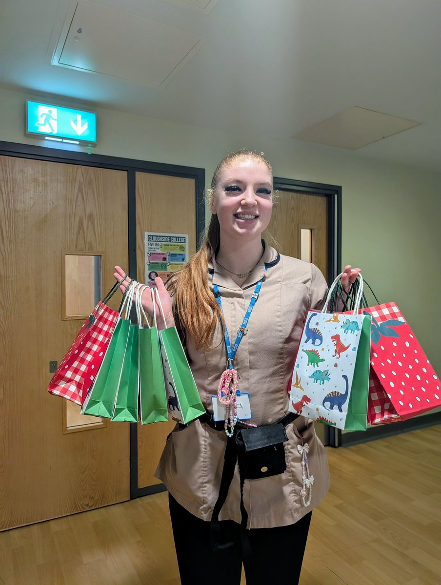 Kate Tasker π (@nursektasker) on Twitter photo We received some lovely goodie bags from an ex patient and their family for the young people on Hope Ward who spoke very highly of the service π
#TheresHopeOnTheHorizon
#CAMHS
<a href="/ChrisMurrayAD/">Chris Murray</a> <a href="/gordonmilson/">Dr Gordon Milson</a> <a href="/LozShan/">Laura Shannon</a> <a href="/CharGoodallRMN/">Charlotte Goodall</a> We received some lovely goodie bags from an ex patient and their family for the young people on Hope Ward who spoke very highly of the service π
#TheresHopeOnTheHorizon
#CAMHS
<a href="/ChrisMurrayAD/">Chris Murray</a> <a href="/gordonmilson/">Dr Gordon Milson</a> <a href="/LozShan/">Laura Shannon</a> <a href="/CharGoodallRMN/">Charlotte Goodall</a>