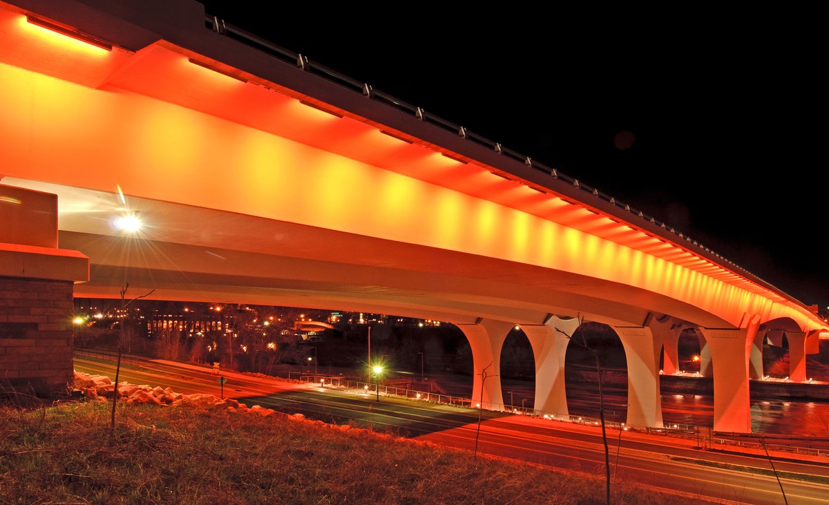 Tonight, the I-35W Bridge in Minneapolis will be lit orange in honor of Worker Memorial Day. Since 1960, 36 MnDOT workers and 16 contractors have lost their lives improving Minnesota highways. 

Always slow down in work zones and move over to give workers room to work safely.