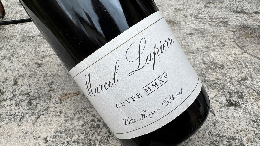 This week's Cellar Favorite is the 2015 Marcel Lapierre Morgon Cuvée Marcel Lapierre. See what Neal Martin thought about this wine on Vinous now.

vinous.com/articles/cella…