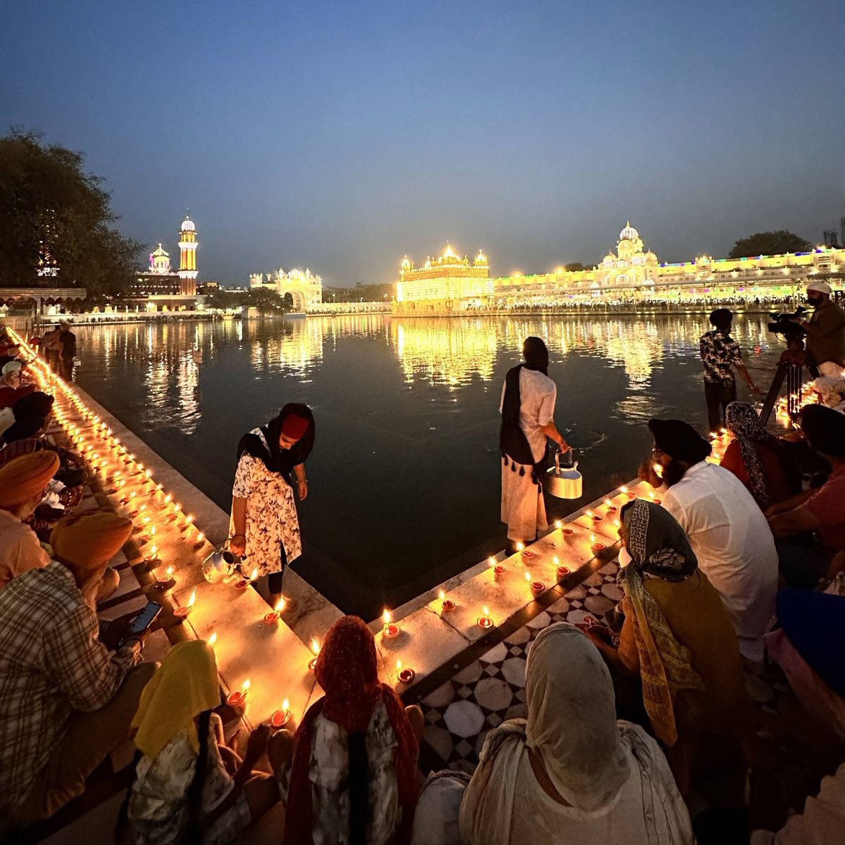 Sandeep84445553's tweet photo. ਡਿਠੇ ਸਭੇ ਥਾਵ ਨਹੀ ਤੁਧੁ ਜੇਹਿਆ🙏🏼🙏🏼🙏🏼 https://t.co/6Pa4HAQ0ud