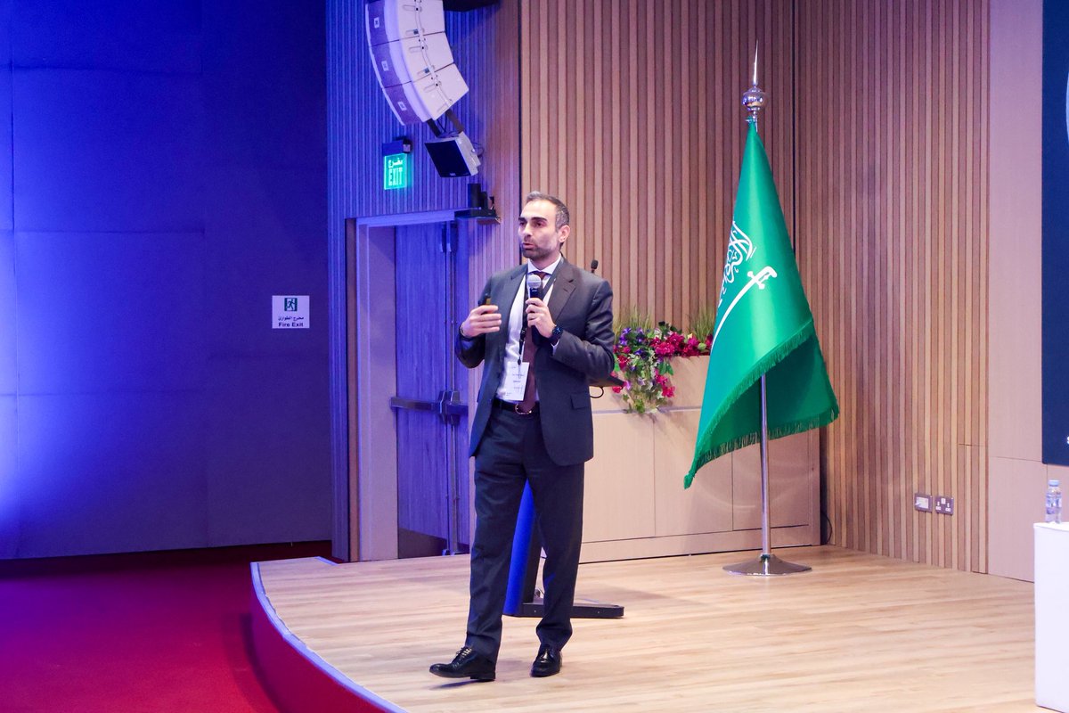 ابنِ مسيرة مهنية تصنع الفرق مع م. رمزي حاجي في كايسف — ميزة الاستشارات تبدأ بخطوة! 

📍مسرح الإلهام

#KISEF25 | #كايسف_أشمل