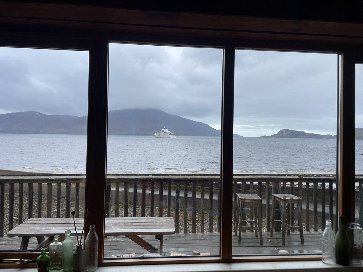 Knoydart tearoom tweet media