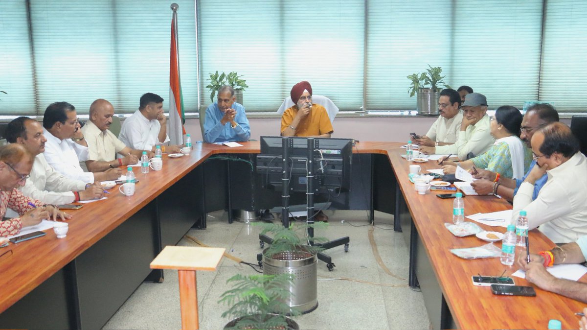 Municipal Corporation of Delhi tweet media