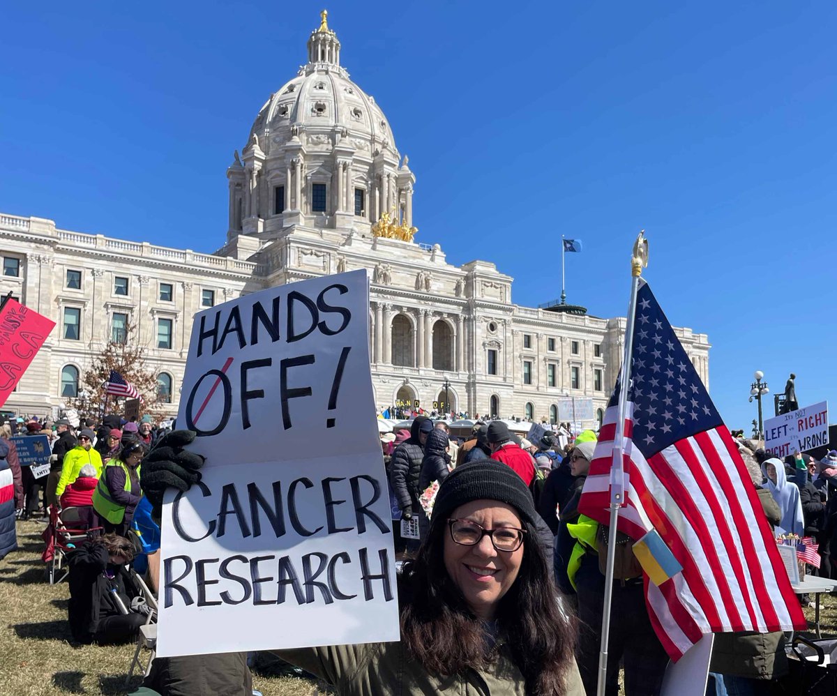 Lung cancer is still #1 cancer killer in the U.S., yet the DOD eliminated ALL federal research funding.
Research is more vital than ever—for early detection, treatment innovation, and survival. What does this mean for patients, survivors, and families? abreathofhope.org/dod-eliminates…
