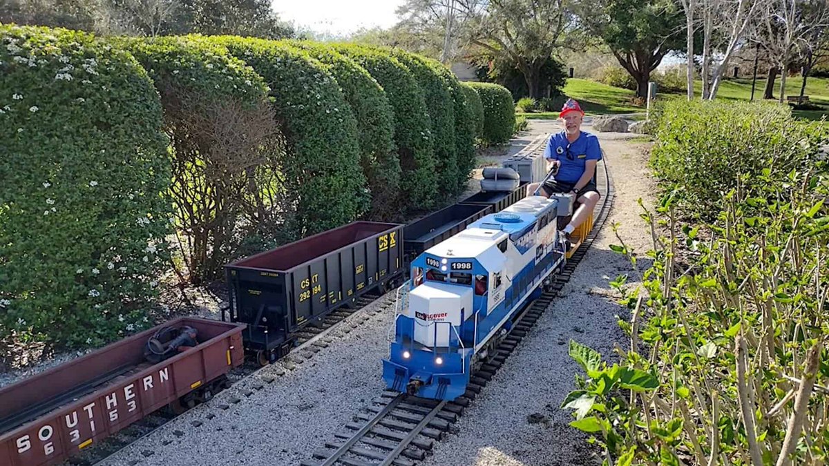 Largo's family-friendly gem: Train rides at the beautiful Central Railroad >> l8r.it/GjMc