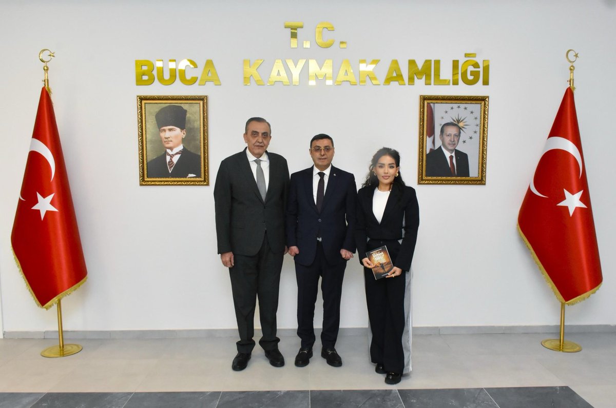 📍İzmir 

Buca Kaymakamı Sayın Mahmut Nedim Tunçer’i makamında ziyaret ettik. 

Nazik misafirperverliğinden dolayı çok teşekkür ederim. #BuğdayTanesi 🙏🌾
#İzmir #Buca