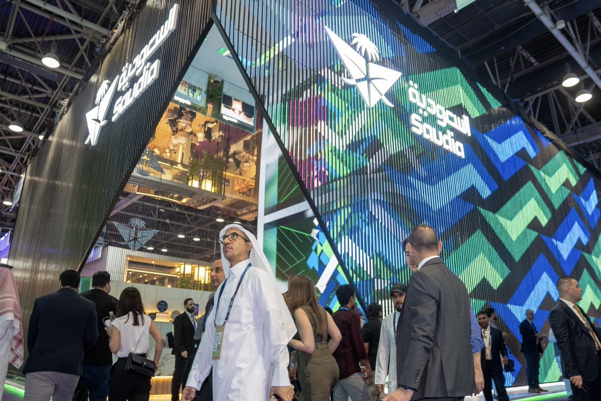 SaudiAirlinesEn's tweet image. Saudia is taking off into the future at #ATMDubai2025 ✈️✨

#ThisIsHowWeFly