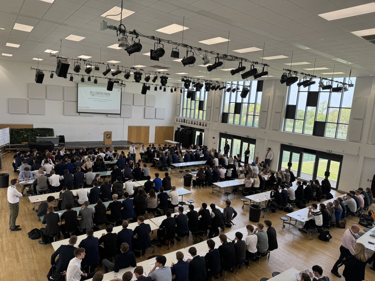 Ravens Wood School tweet media