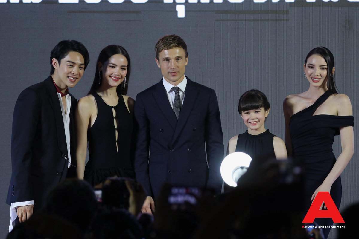 around_ent's tweet photo. “ทีมนักแสดง” ร่วมพูดคุยในงาน Gala Premiere ภาพยนตร์เรื่อง "Home Sweet Home: Rebirth “โฮมสวีทโฮม: กำเนิดใหม่” 8 พฤษภาคมนี้ ทุกโรงภาพยนตร์
#ญาญ่า #อุรัสยา #urassayas
#WilliamMoseley #AkieraHadden
#AlexanderLee #TiaTavee
#โฮมสวีทโฮมกำเนิดใหม่
#HomeSweetHomeRebirth #HSHR
#HomeSweetHome #HSH
#YGG #โลกนิวรณ์นรก #นิวรณ์