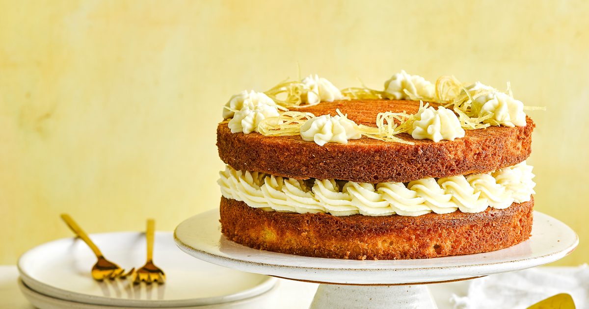 Dr Clarissa Giebel πͺπΊ π©πͺ (@clarissagiebel) on Twitter photo Our <a href="/arc_nwc/">ARC North West Coast</a> #LiverpoolDementia research group charity bake sale is returning on the 21st of May during #DementiaActionWeek! Come along between 11.30-1.30 outside the Harold Cohen Library, eat some cake & donate to a great cause for <a href="/lbsorg/">Lewy Body Society</a> & <a href="/DementiaUK/">Dementia UK</a>! Our <a href="/arc_nwc/">ARC North West Coast</a> #LiverpoolDementia research group charity bake sale is returning on the 21st of May during #DementiaActionWeek! Come along between 11.30-1.30 outside the Harold Cohen Library, eat some cake & donate to a great cause for <a href="/lbsorg/">Lewy Body Society</a> & <a href="/DementiaUK/">Dementia UK</a>!