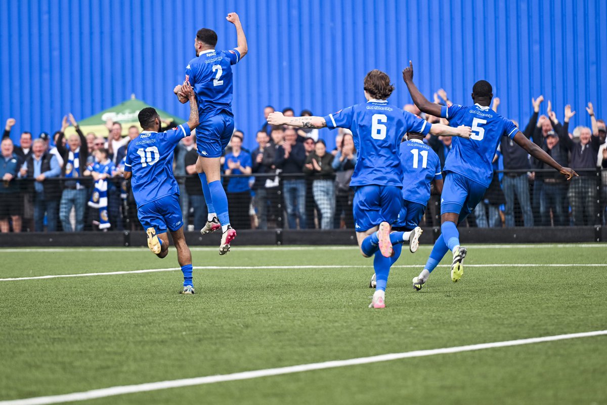 BedfordTown's tweet image. Bedford Town ➡️ NATIONAL LEAGUE! 🦅🏆
A historic day for the Eagles. Pure passion, pride, and perseverance.
📸 Relive the magic through today's best moments!
#BedfordTown