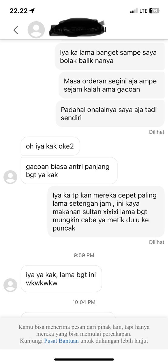 nadia_echa's tweet photo. Gua rugi karna nunggu lama yg padahal orderanya kaga seberapa , customer juga kasian anjir nunggu ampe sejam padahal onlainnya kaga antri , restonya ga begitu rame !! 
Mau bandingi ama gacoan biar kata rame antri sat set semua mau yg makan mau ojol .  Nih ampe gua ss chat ama cus https://t.co/HtTMXxU5Ez