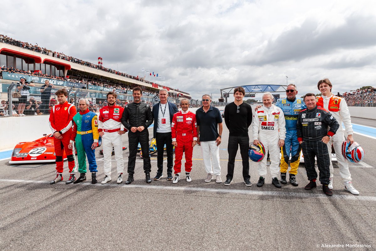 Le KENNOL Grand Prix de France Historique 2025 a animé le Circuit Paul Ricard pendant tout un week-end, réunissant des légendes du sport automobile et leurs voitures mythiques 🇫🇷⭐️

Les moments forts👇

Jour 1 : ffsa.org/actualites/sou…
Jour 2 : ffsa.org/actualites/jus…

#GPFH