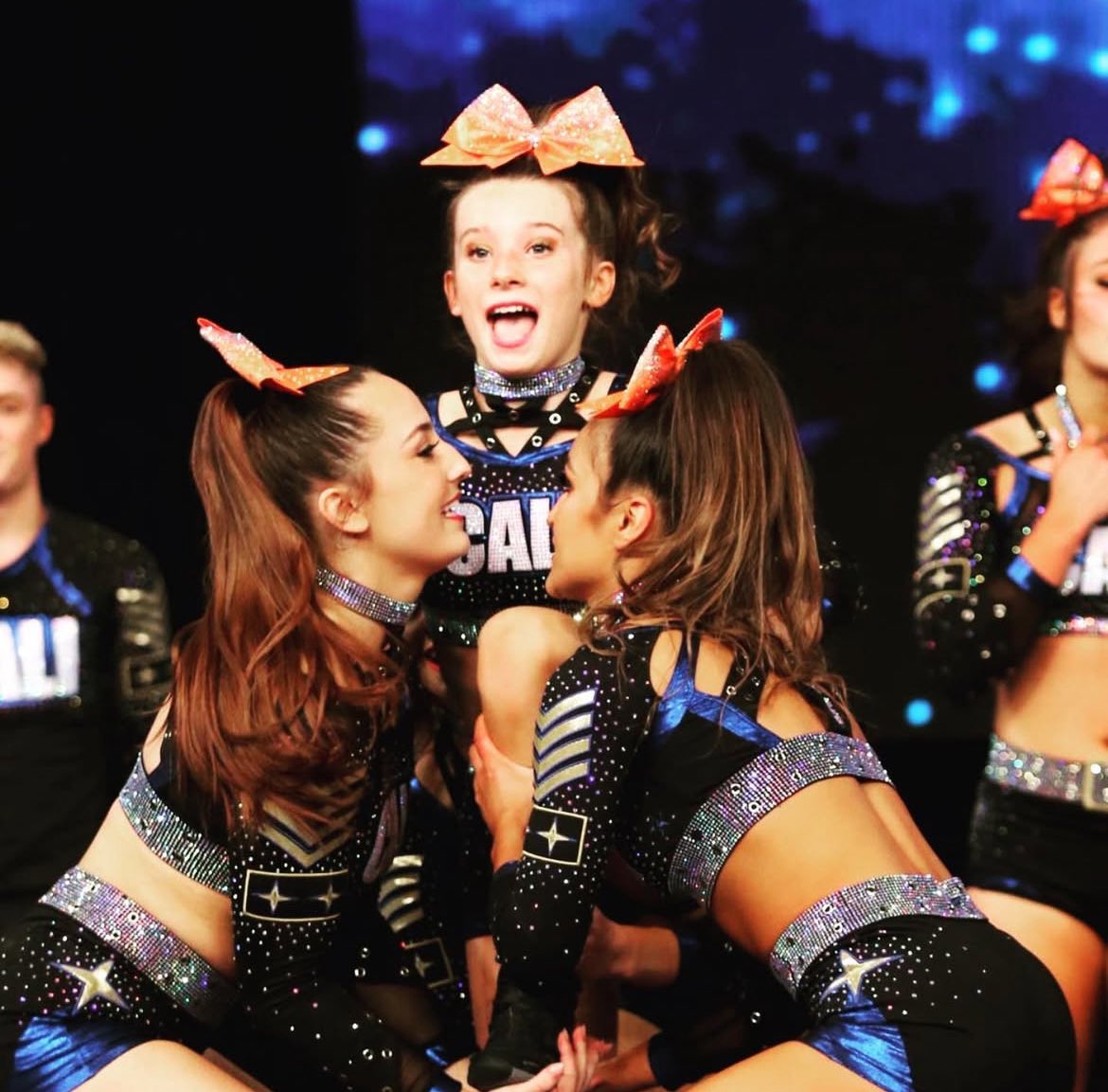 07TaylorJohnson's tweet image. been striving for this feeling since the beginning, I love you Black Ops with all my heart and am so incredibly proud of us my forever dream team🧡 #otib #didit4mike
