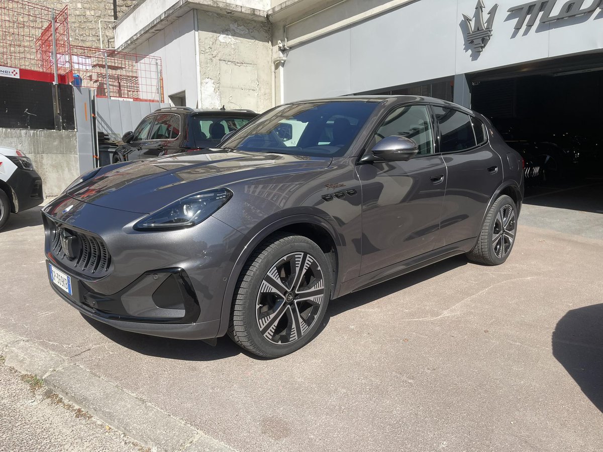 Une #Masarati 100% électrique et SUV en plus... on va voir ce que ca donne !