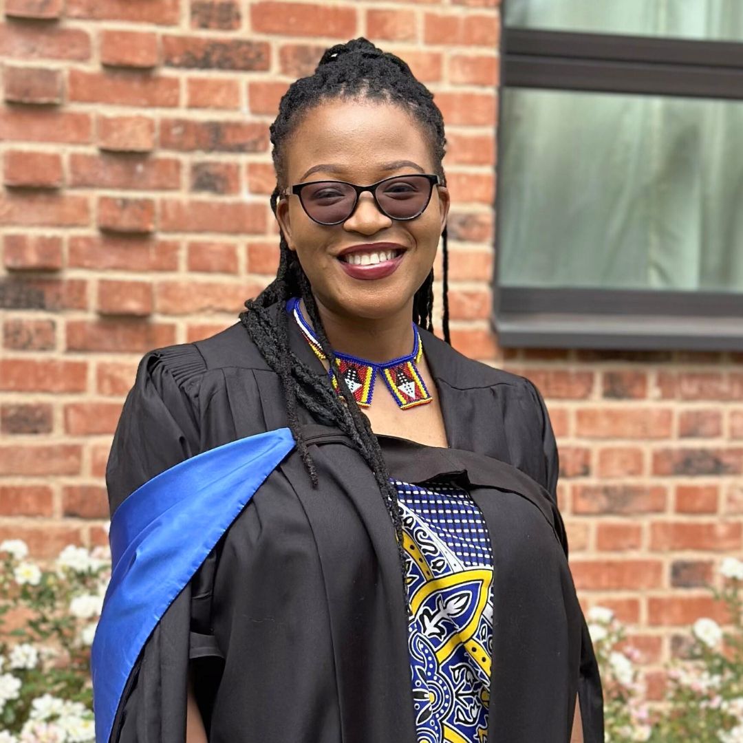 Cambridge Development & Alumni Relations (@yourscambridge) on Twitter photo π From Eswatini to Kenya to Cambridge: Simiso Shabanguβs inspiring journey showcases education and community power. πβ¨
Read how the Mastercard Foundation Scholars Program shaped her path: bit.ly/44wzJl1
<a href="/MCFMakerere/">Mastercard Foundation Scholars Program @Makerere</a> <a href="/MastercardFdn/">Mastercard Foundation</a> π From Eswatini to Kenya to Cambridge: Simiso Shabanguβs inspiring journey showcases education and community power. πβ¨
Read how the Mastercard Foundation Scholars Program shaped her path: bit.ly/44wzJl1
<a href="/MCFMakerere/">Mastercard Foundation Scholars Program @Makerere</a> <a href="/MastercardFdn/">Mastercard Foundation</a>