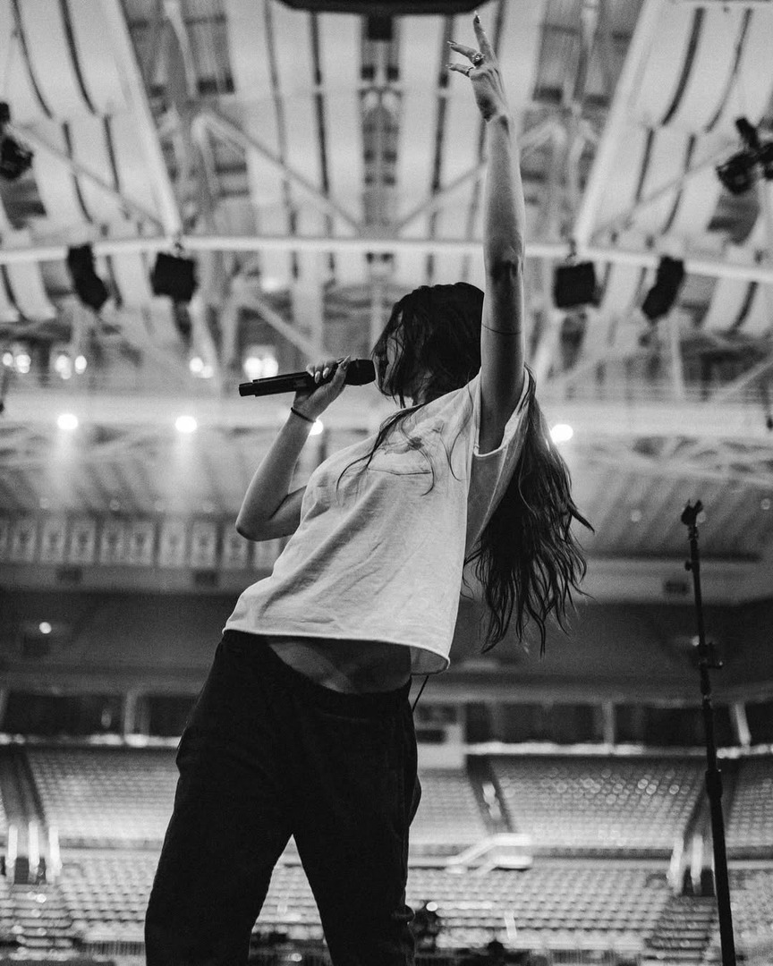 KASSI ASHTON tweet media