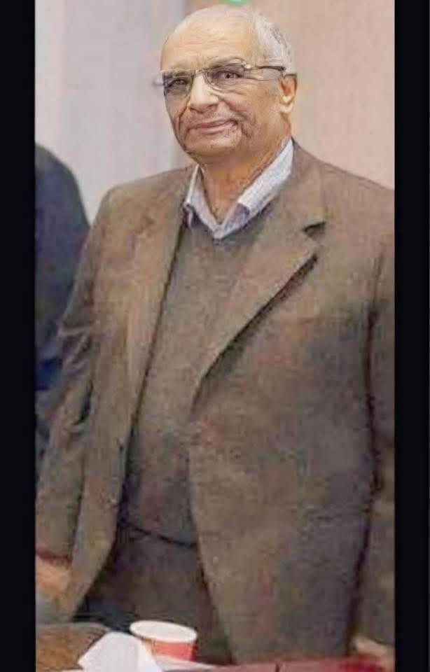 نفسي افهم ايه المُغري في طفل عنده 6 او 7 سنين عشان تتناوب على اغتصابه سنة كاملة يامجــ رم ؟ 
اللي خلاك عرضت على اهله 30 كيلو ذهب عشان يتنازلوا عن القضية كنت رحت تزوجت مرة واتنين بدل النجــ ا سة دي !
أسأل الله ان ينتقــ م منك أشد انتقــ ام 
#حق_ياسين_لازم_يرجع