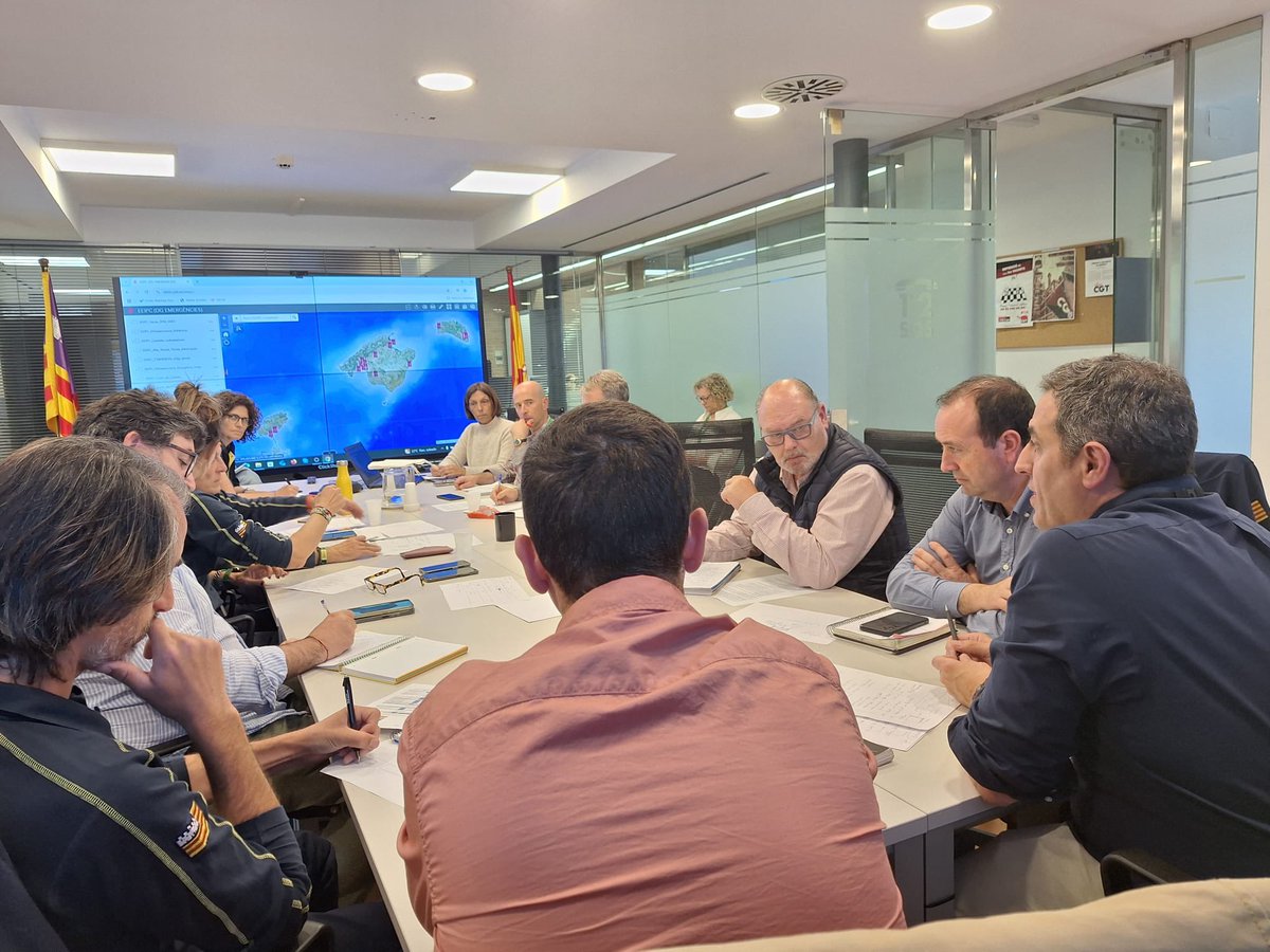 Des de la DG d’Emergències i Interior enviam un missatge de tranquil·litat a la població de Mallorca, Menorca, Eivissa i Formentera.

Les Illes Balears no estan afectades per la caiguda del subministrament elèctric a escala nacional.

L’equip de la DG d’Emergències i Interior duu