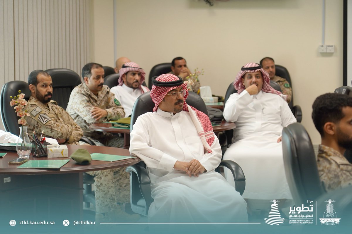 📰 خبر |

في إطار التعاون المعرفي استقبل مركز تطوير التعليم الجامعي وفد من المساندين الأكاديمين بجامعة الدفاع الوطني بهدف مشاركة تطوير المعارف والمهارات الأكاديمية.

#جامعة_الملك_عبدالعزيز