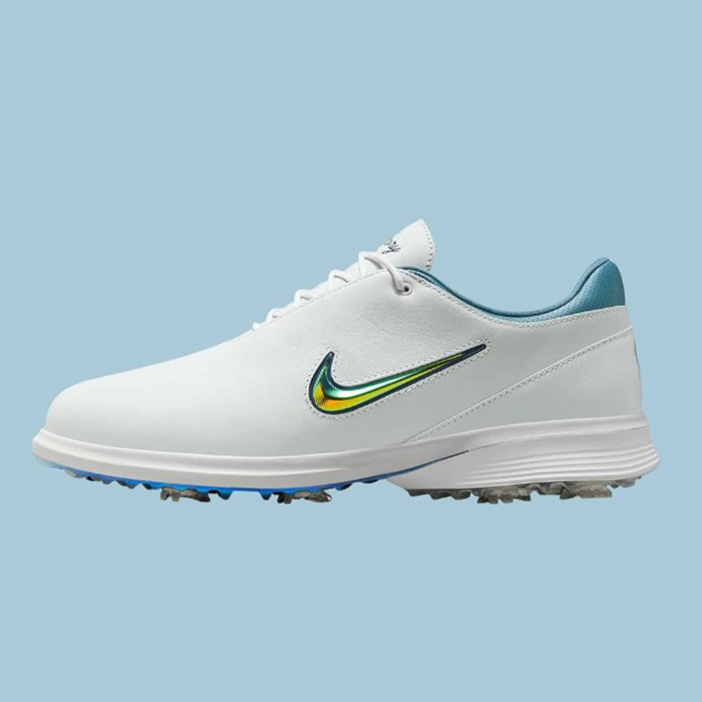 🔥 NEW IN • Nike Victory Tour 4 Golf Shoes in Photon Dust x White x Smokey Blue. Online Now 🏌️‍♂️⛳️