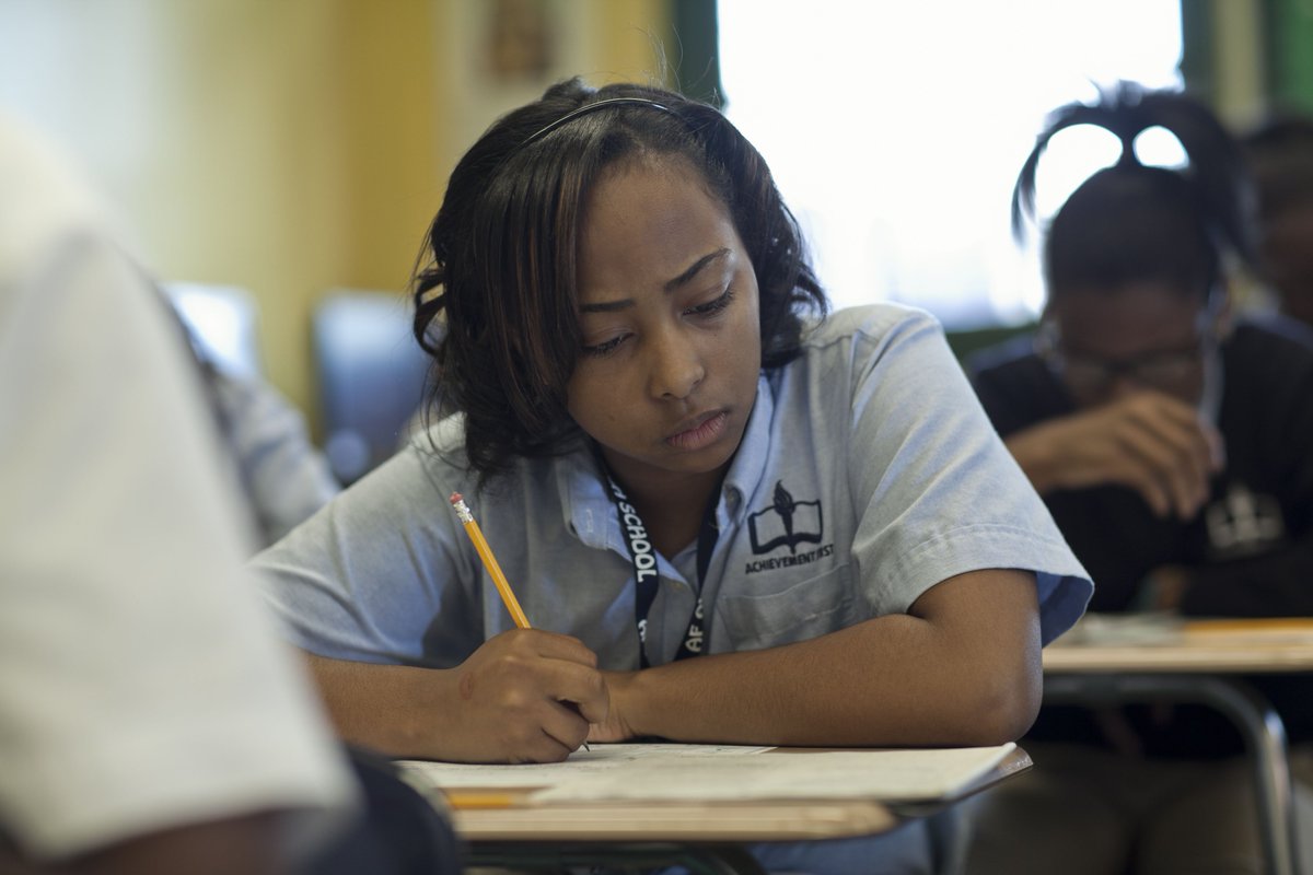 Our Planning and Scheduling Template gives charter school leaders a step-by-step guide to manage facility projects—from site selection to move-in. Stay on track with clear timelines for design, permitting, financing, and more! lisc.org/media/filer_pu…