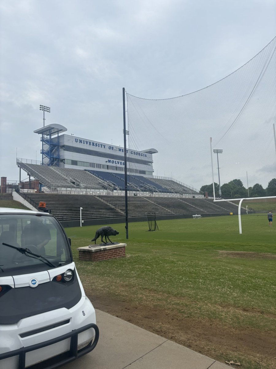 Raszir Phelps (@raszirphelps) on Twitter photo Had a Great Time visiting <a href="/UWGFootball/">West Georgia Football</a> Last Thursday🐺, Thank you for the invite!
<a href="/CoachHazelray/">DJ Hazelray</a>
<a href="/KoachTaylor/">Coach Joel Taylor 🏈</a>
#GoWolves
<a href="/InterlachenRams/">Interlachen Rams Football</a> <a href="/CoachEGibson/">Coach Gibson</a> <a href="/ByCoreyDavis/">Corey Davis</a> <a href="/IhsRams/">IHS ATHLETICS</a> <a href="/LennyJames_/">Lenny James</a> <a href="/Bump_Dinero/">Coach D</a> Had a Great Time visiting <a href="/UWGFootball/">West Georgia Football</a> Last Thursday🐺, Thank you for the invite!
<a href="/CoachHazelray/">DJ Hazelray</a>
<a href="/KoachTaylor/">Coach Joel Taylor 🏈</a>
#GoWolves
<a href="/InterlachenRams/">Interlachen Rams Football</a> <a href="/CoachEGibson/">Coach Gibson</a> <a href="/ByCoreyDavis/">Corey Davis</a> <a href="/IhsRams/">IHS ATHLETICS</a> <a href="/LennyJames_/">Lenny James</a> <a href="/Bump_Dinero/">Coach D</a>