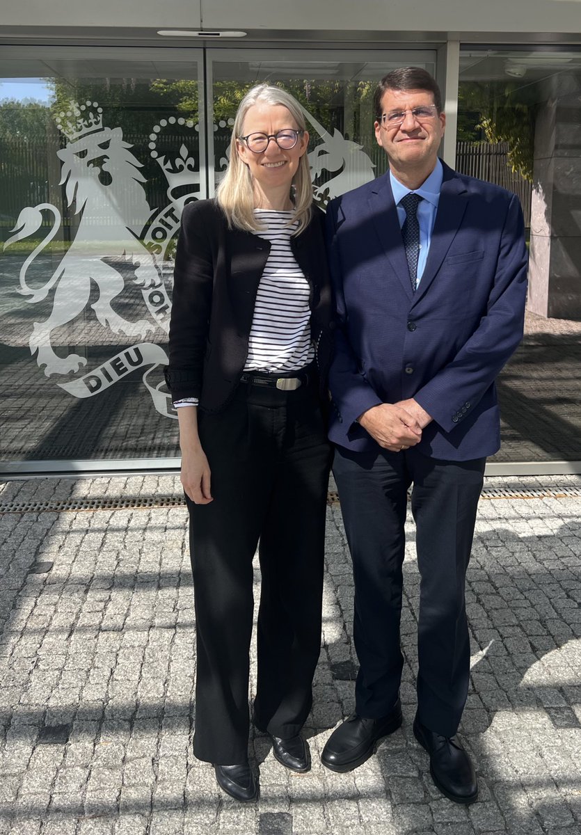 Great to talk to Cyprus Ambassador Nicos P Nicolaou about our shared interests and working together 

🇬🇧 🤝 🇨🇾 

<a href="/CyprusinPoland/">Cyprus in Poland</a> <a href="/ukinpoland/">UK in Poland 🇬🇧🇵🇱</a>