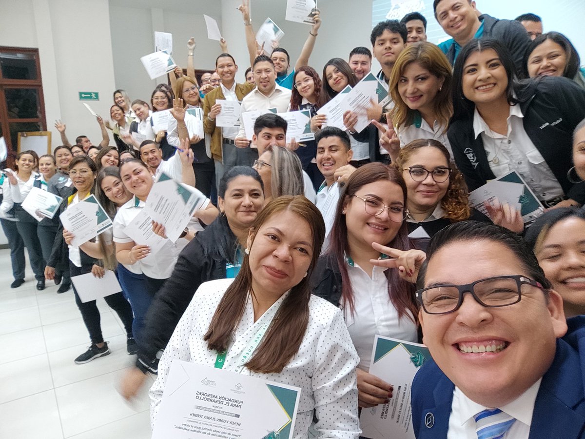 Cómo facilitador y formador profesional, nuestro principal enfoque son las personas y brindarles un fortalecimiento adecuado para que aporten de forma efectiva en sus organizaciones.🤓💪🏻
#formacionprofesional #innovacion #portavisa2025