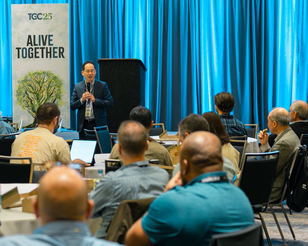 Trinity Evangelical Divinity School tweet media