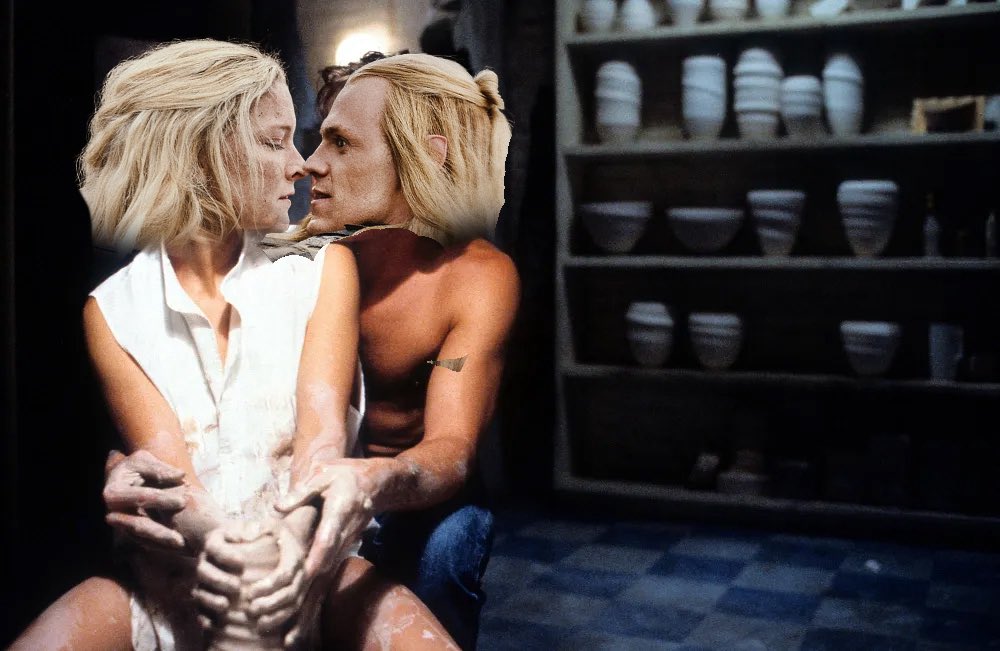 monkeyhumper's tweet photo. @cabbageherder The pottery scene!
Am I doing this right
I can’t tell https://t.co/DDZRmGf11a