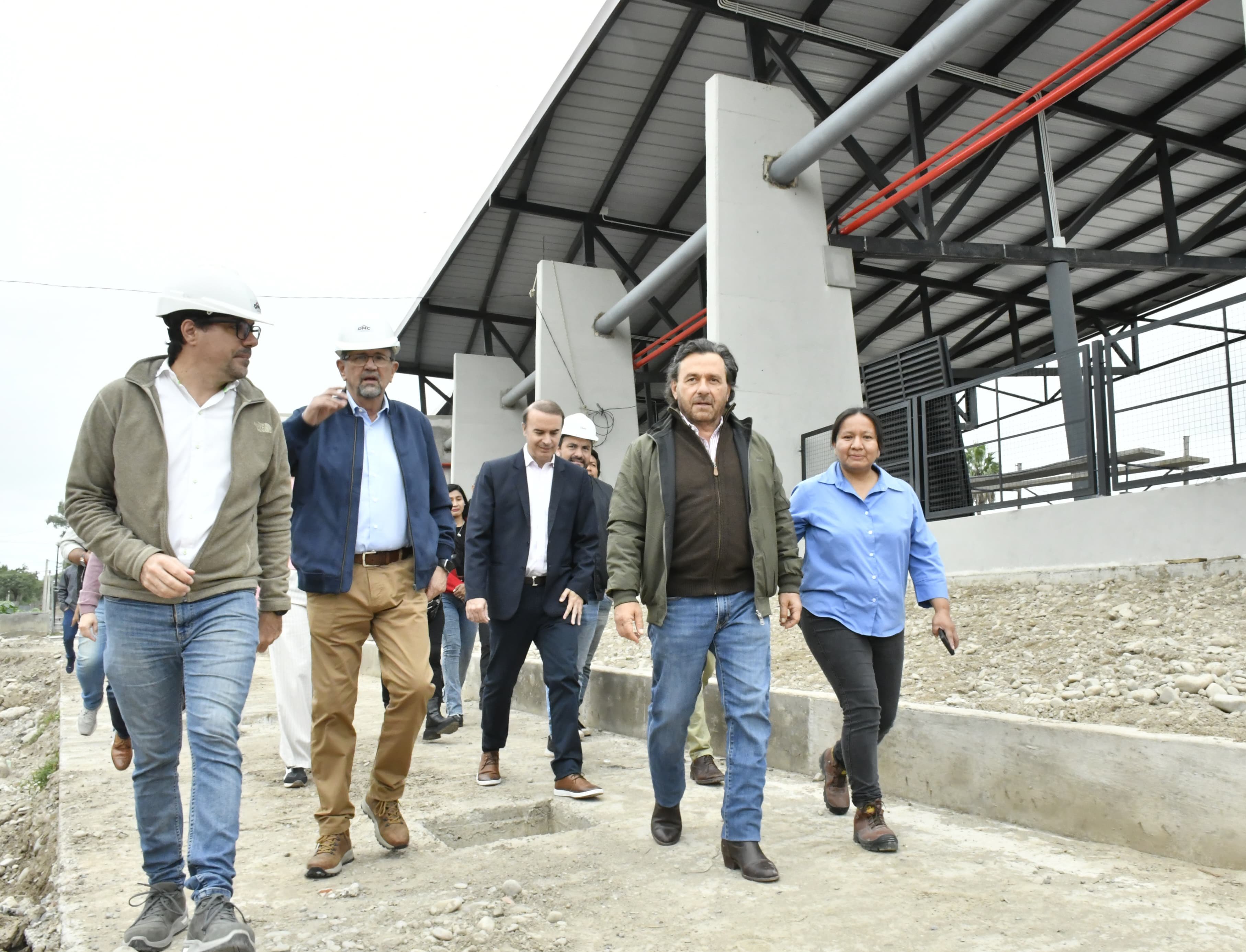 GpoliDPWYAASP42?format=jpg&name=4096x4096